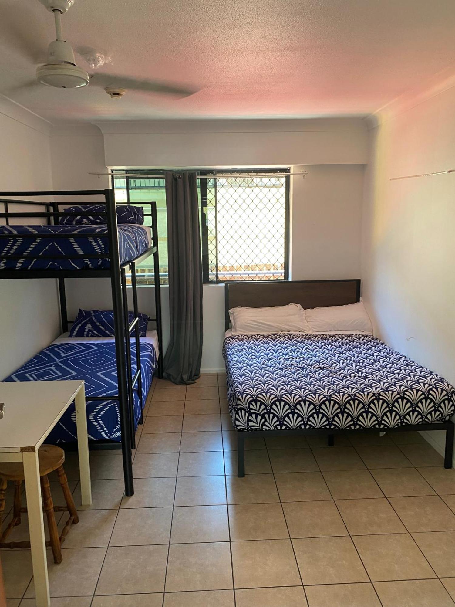 Arrival Lodge Hostel Accommodation Gold Coast Exterior foto